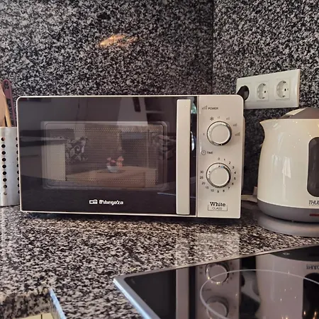 Dom wakacyjny Leon Inmo Casa Ella - 13009 *