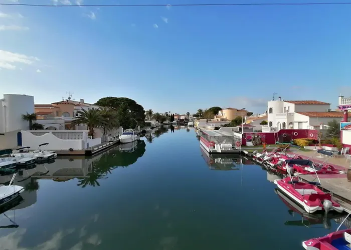 Leon Inmo Casa Ella - 13009 Dom wakacyjny *