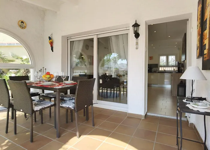 Leon Inmo Casa Ella - 13009 *